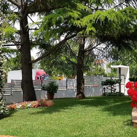 Fiori Apartment *